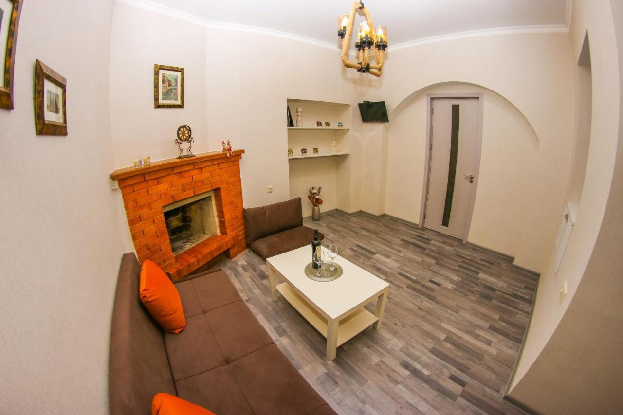 Historical Apartment In Old Tbilisi Bagian luar foto